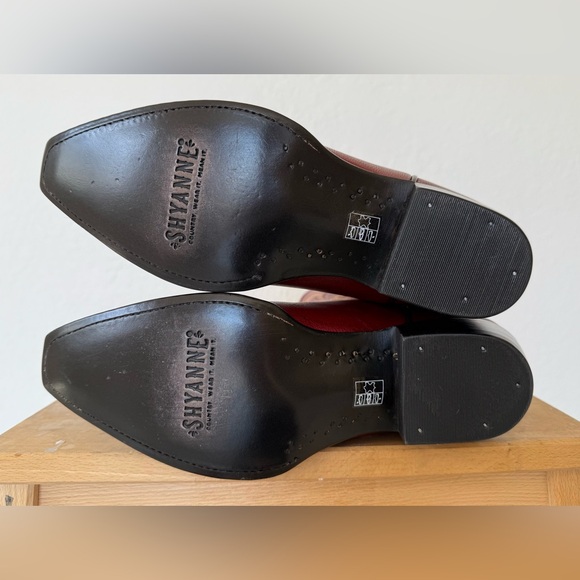 NWOT Shyanne Lucille Red Western Boot size 7 - Picture 16 of 16